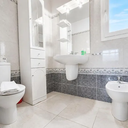 Feriehus Altos De La Baha Spacious Townhouse With Private Garden Pool