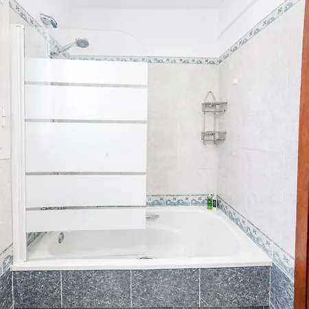 Altos De La Baha Spacious Townhouse With Private Garden Pool Feriehus